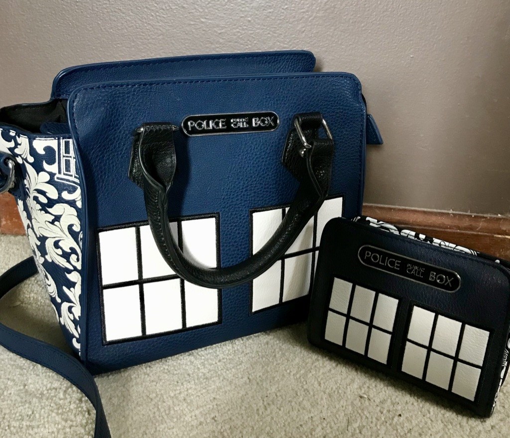 Doctor Who Tardis purse with matching wallet.
